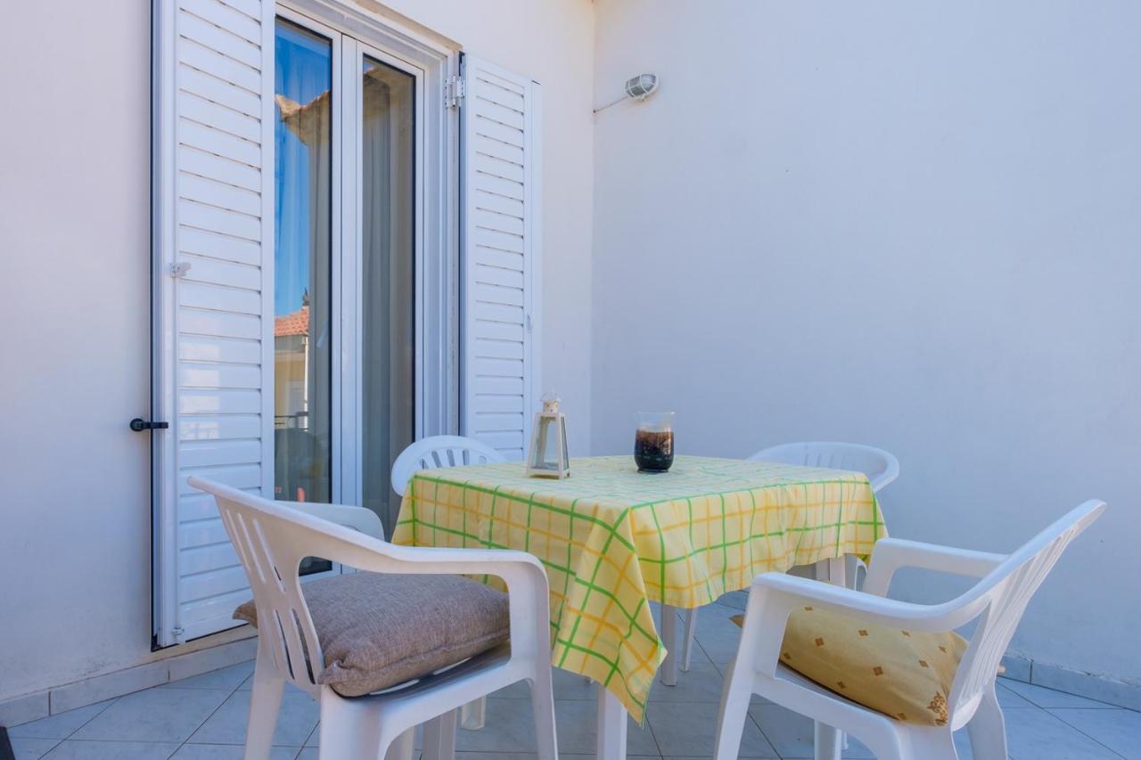 Annetas House Apartment Nea Koroni Екстериор снимка